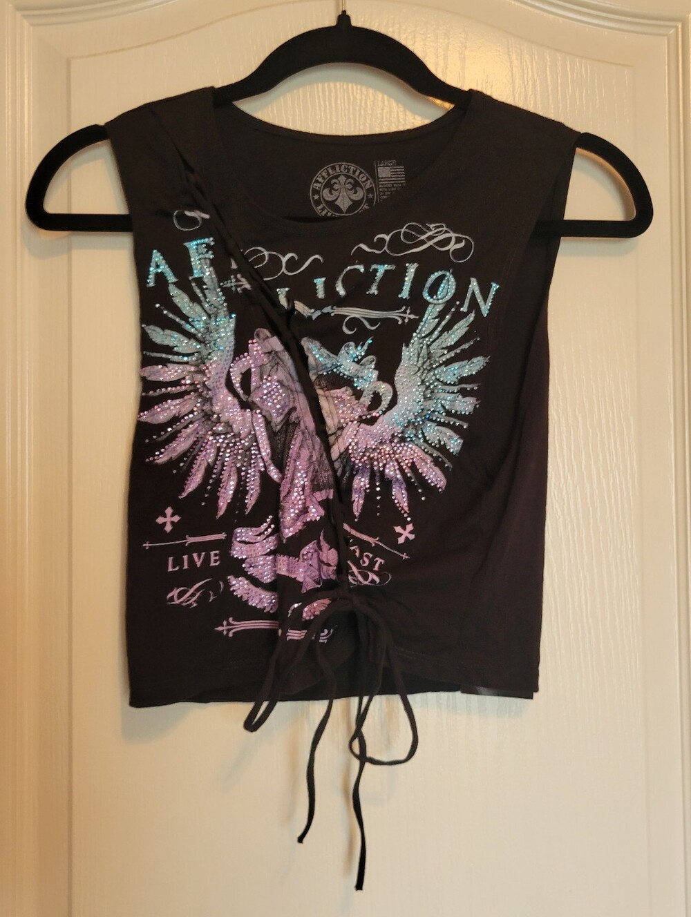 Affliction NWT Black Lace-Up Cutout Tank W Iridescent Pink/Aqua Wing Graphic Lg